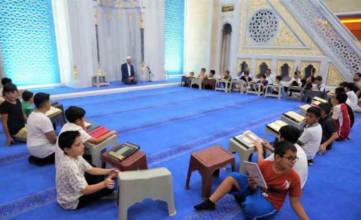 Muş’ta Kur’an kursu öğrencilerine ödül