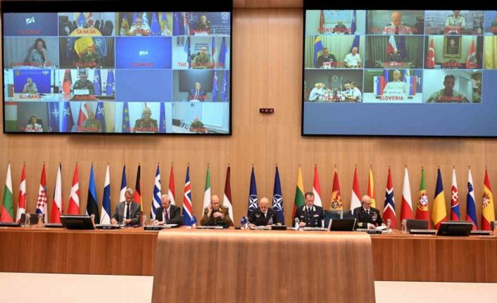 NATO Genelkurmay Başkanları video konferansla bir araya geldi