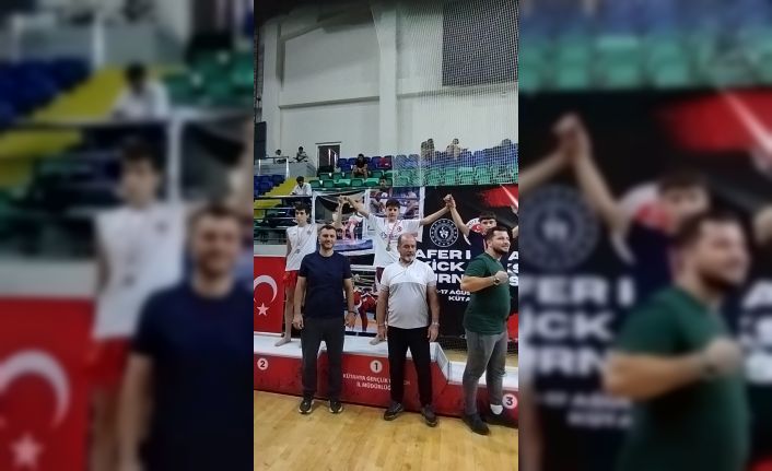 Niğdeli sporculardan Kick Boks Zafer Kupasında büyük başarı