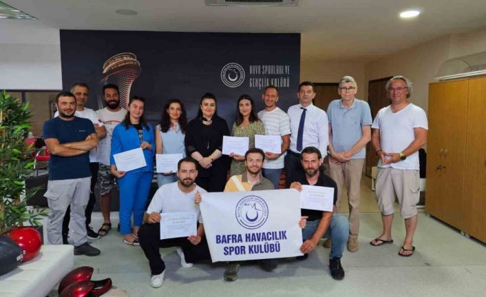 OKA Desteğiyle Bafra’da alternatif turizm güçleniyor: Yeni yamaç paraşütü pilotları yetişti