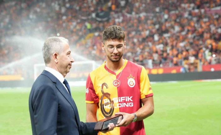 Okan Buruk, kazanan 11’i bozmadı