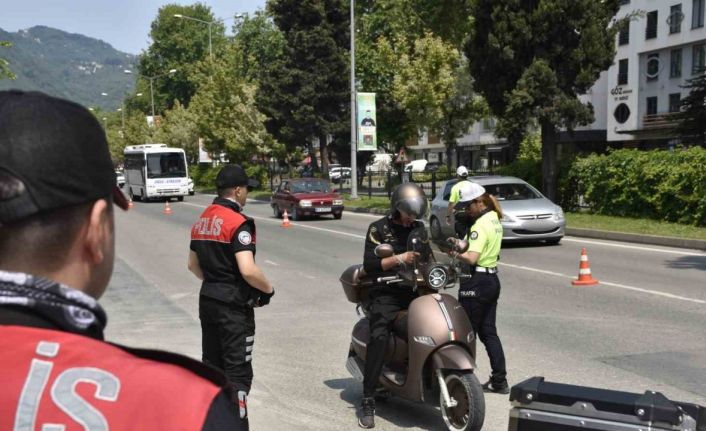 Ordu’da bir haftada 18 binden fazla araç ve sürücüsü denetledi