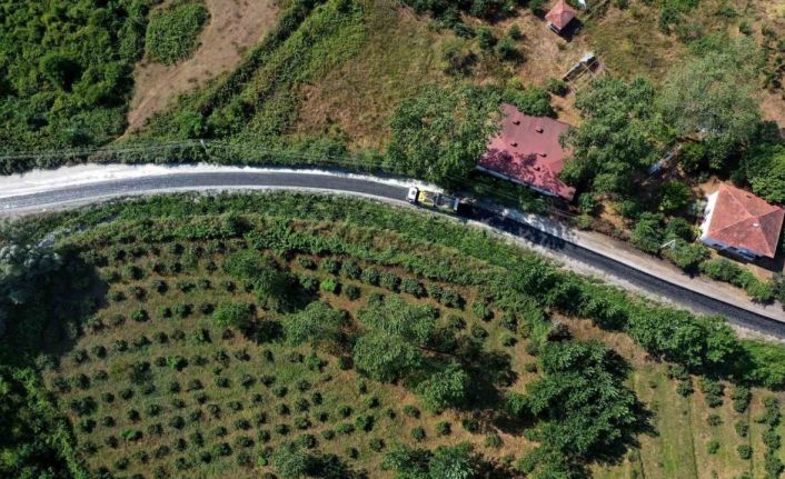 Ordu’da yollara sıcak asfalt çalışmaları sürüyor