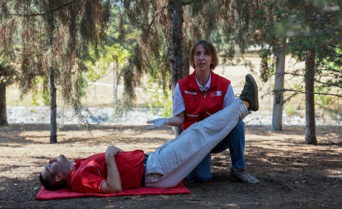 Orman yangınlarında hayati müdahale: "Kızılay’dan ilk yardım rehberi"
