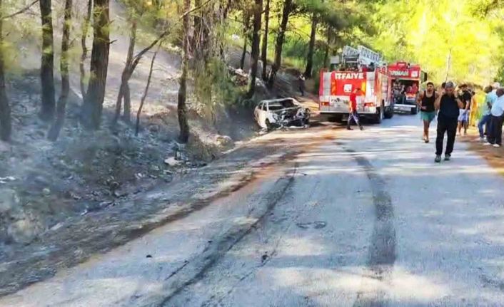 Ormana sıçrayan yangın söndürüldü