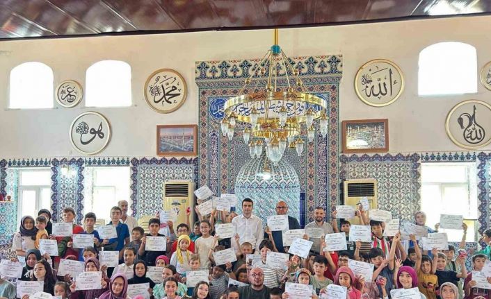 Osmaneli’nde yaz Kur’an kurslarına kaymakam desteği