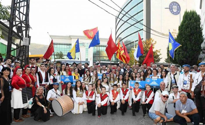 Osmangazi’de Uluslararası Balkan Festivali renkli görüntülerle start aldı