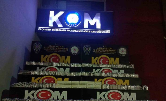 Otobüs zeminine zulalanmış 990 kaçak elektronik sigara ele geçirildi