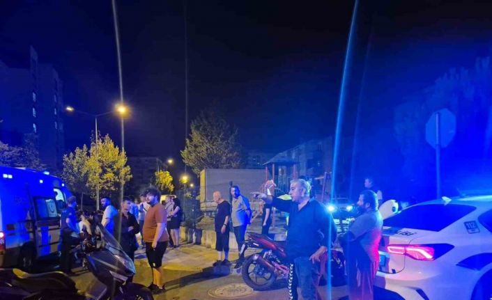 Otomobille çarpışan motosiklet devrildi: 1 yaralı