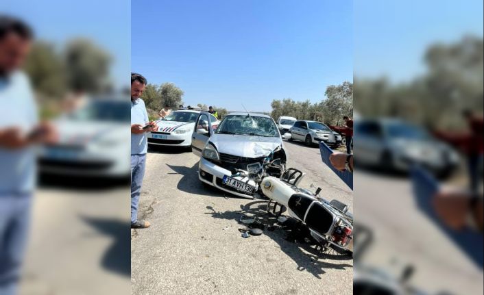 Otomobille çarpışan motosiklet sürücüsü yaralandı