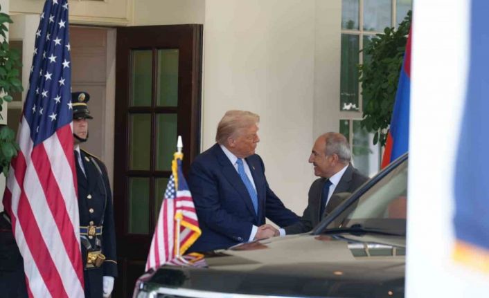 Paşinyan, Trump ve Aliyev ile görüşmek için Beyaz Saray’a geldi