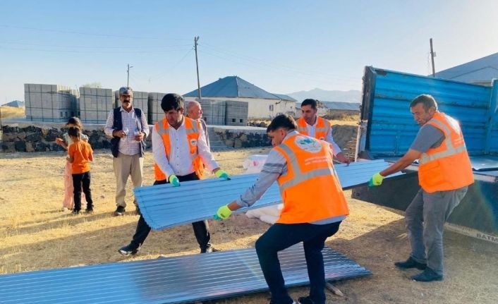 Patnos’ta mağdur aileye destek oldular