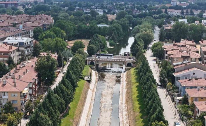 Porsuk Çayı’nın su seviyesi azaldı
