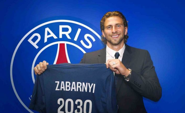 PSG, Ilya Zabarnyi’yi kadrosuna kattı