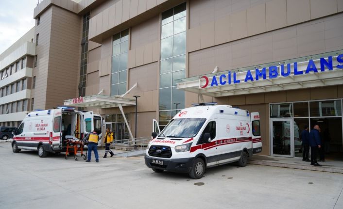 Refahiye’de trafik kazası: 1 ölü, 3 yaralı