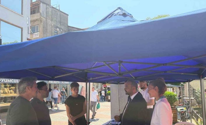 Rektör Akkaya’dan tanıtım standına destek