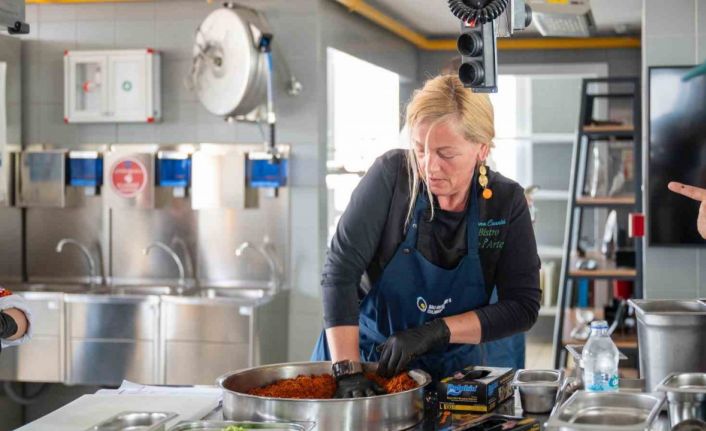 Romanyalı ve Türk şefler İstanbul’da gastronomi için buluştu