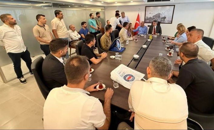 Sağlık-Sen heyeti Şırnak Milletvekili Tatar ile bir araya geldi