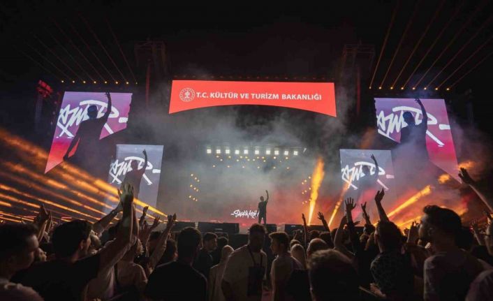 Sagopa Kajmer’den Erzurum’da unutulmaz performans