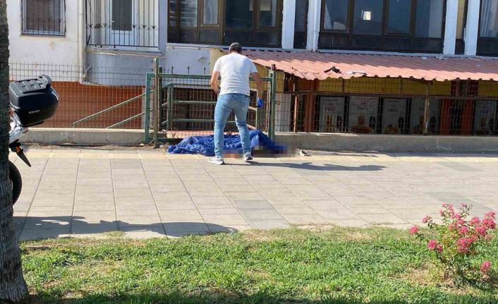 Sahil kenarındaki yürüyüş yolunda ceset bulundu