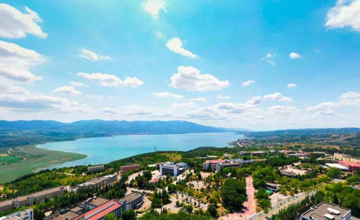 Sakarya Üniversitesi 2025-2026 YKS kayıt kılavuzu yayımlandı