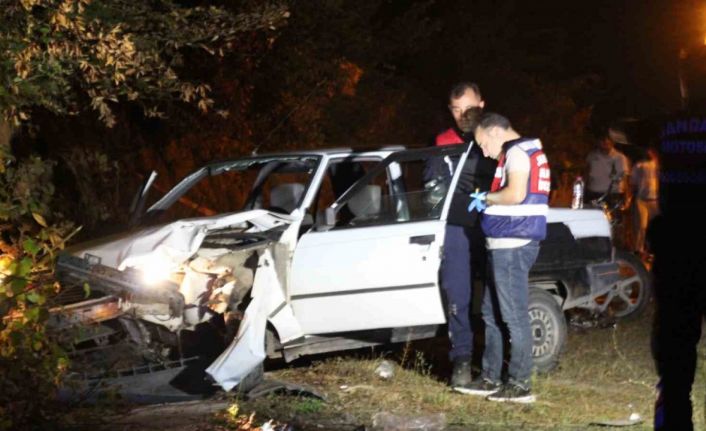 Sakarya’da otomobil ile motosiklet çarpıştı: 1 ölü, 1 yaralı