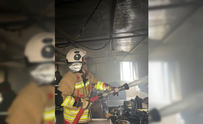 Samandağ’da ev yangını