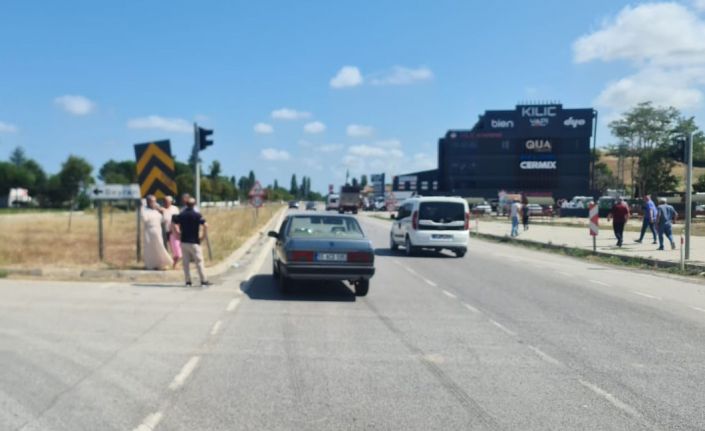 Samsun Alaçam’da 15 dakika arayla iki kaza kamerada