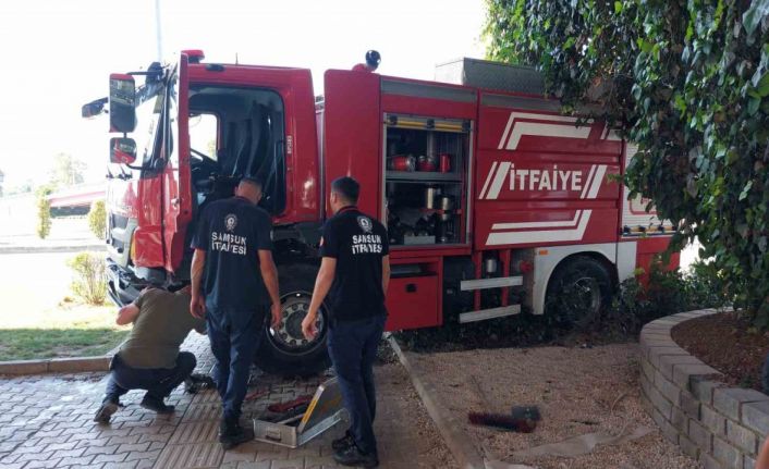 Samsun’da itfaiye aracı kaza yaptı: 2’si itfaiyeci 3 yaralı