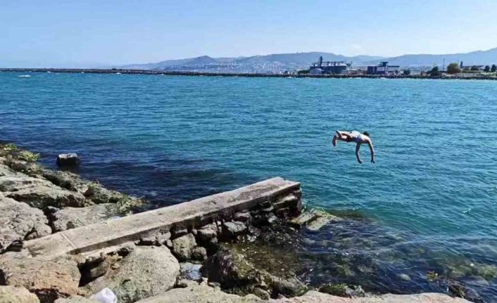 Samsunlular, denize girdikleri alanda güvenlik ve düzenleme talep ediyor