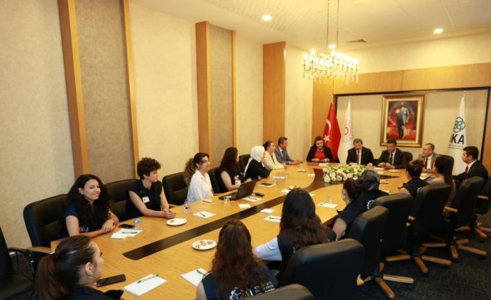 Sanayide dönüşüme kadın eli