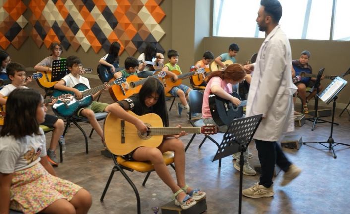 Şehitkamil’de çocuklar yaz tatilini verimli geçiriyor