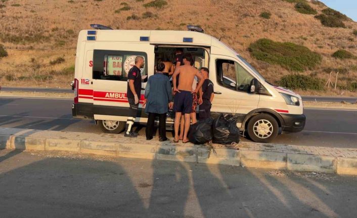 Serinlemek için girdiği denizde boğulma tehlikesi geçiren genç hastaneye kaldırıldı
