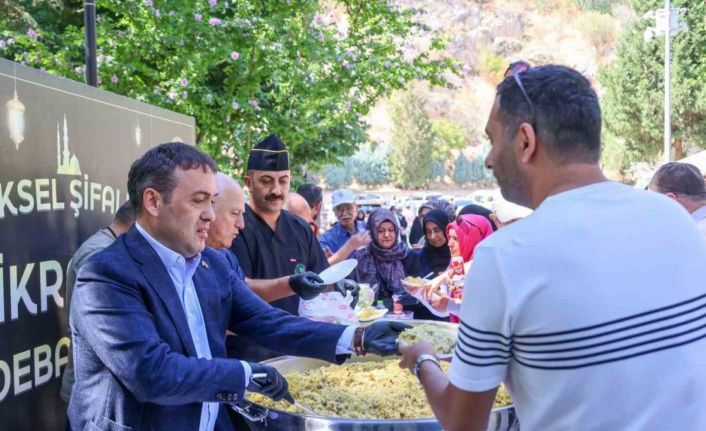 Şeyh Edebali Külliyesi’nde şifalı pilav etkinliği devam ediyor