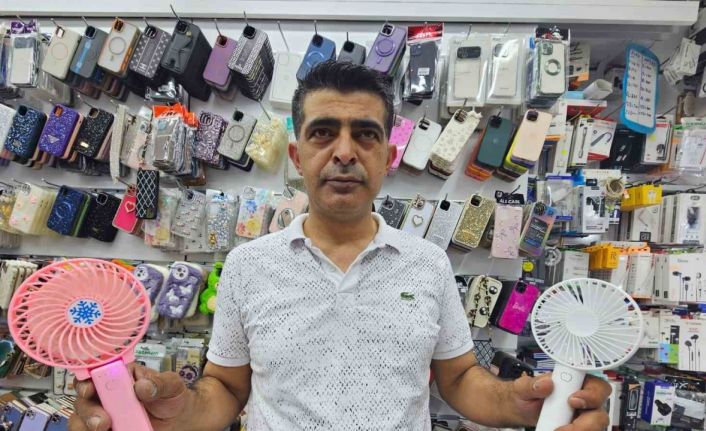 Sıcak havadan bunalanlar, mini vantilatörlere yöneldi