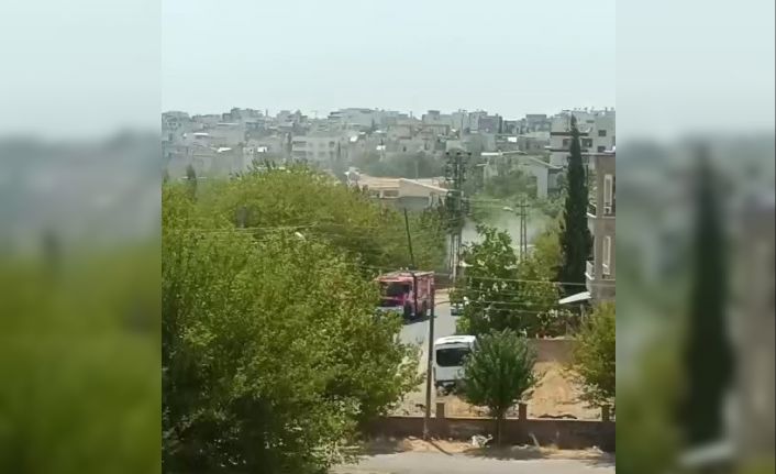 Sıcaklığa dayanamayan trafo alev aldı