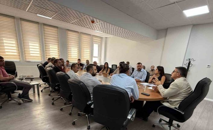 Siirt’te sağlık hizmetlerinin geliştirilmesi amacıyla "Sağlık Yönetimi Zirvesi" düzenlendi