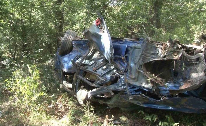 Şile’de otomobil ormanlık alana uçtu: 1 ölü