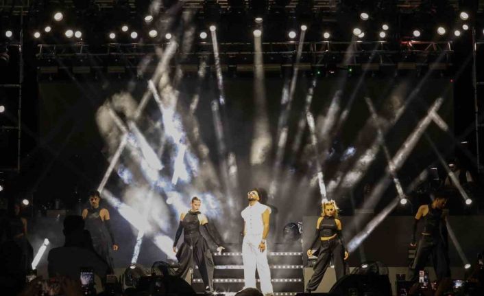 Sincan Park’ta Sefo rüzgarı: Sincan’da yaz festivali başladı