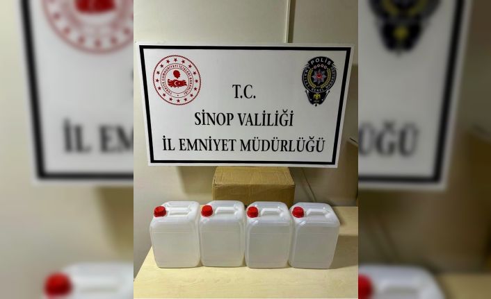 Sinop’ta kaçakçılığa darbe: Binlerce makaron ve kaçak alkol ele geçirildi