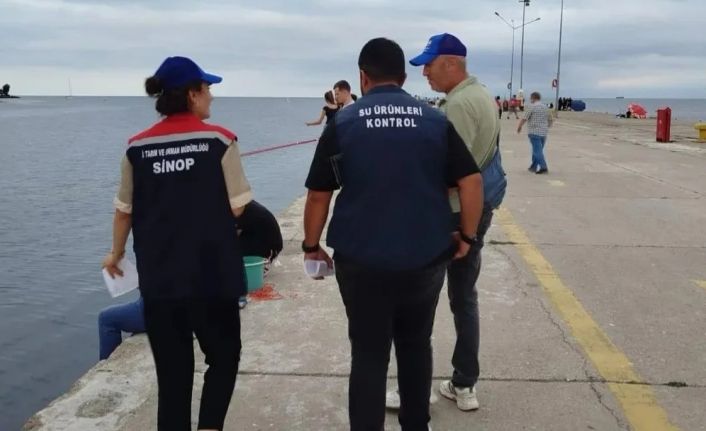 Sinop’ta olta avcıları sürdürülebilir balıkçılık için bilgilendirildi