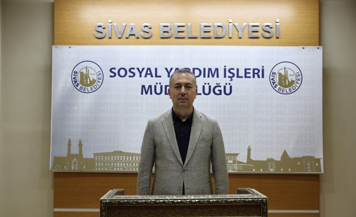 Sivas Belediyesi’nden dar gelirli öğrencilere nakit kırtasiye desteği