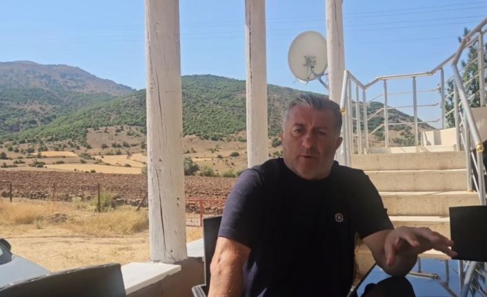 Sulama kanalına düşen inek, 5 saatlik çalışmayla kurtarıldı