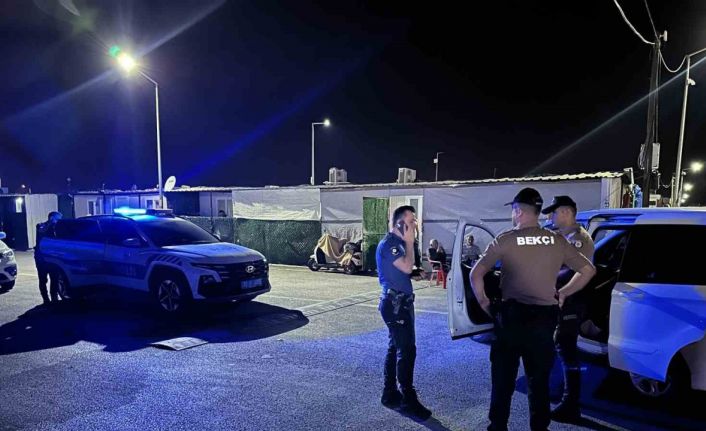 Şüpheli araçtan uyuşturucu ele geçirildi