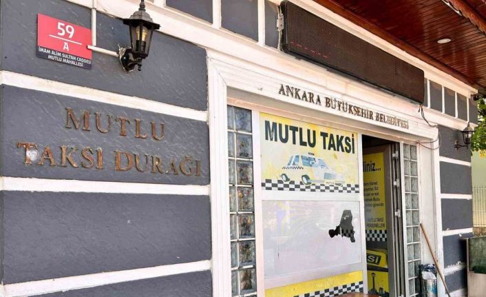 Taksi durağına kılıçlı saldırı: 1 ağır yaralı