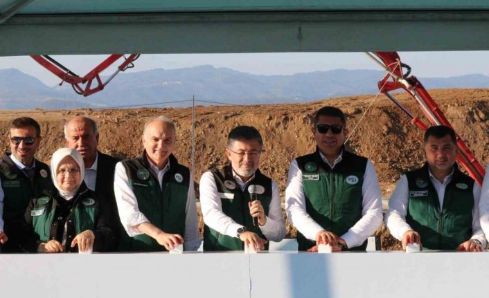 Tarım ve Orman Bakanı Yumaklı: "Dünya literatürlerine geçen yatırımlarımız var’