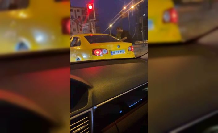 Tartıştığı kadını tekmeleyerek darp etti