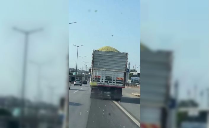 Taşıdığı yükü yola savurarak ilerledi: Cezadan kaçamadı