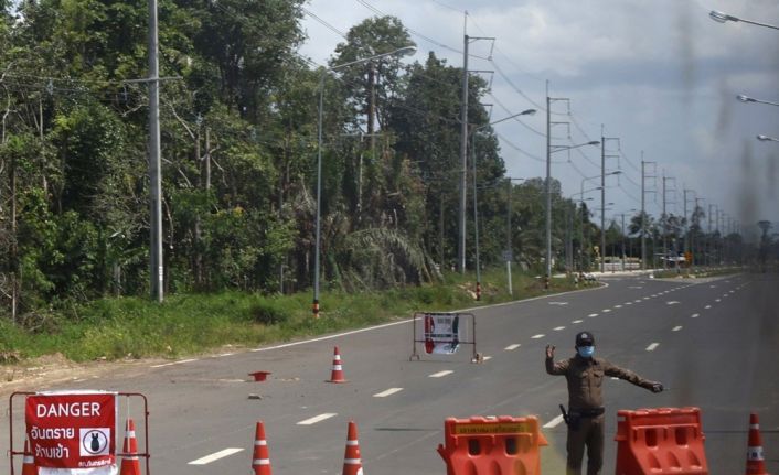 Tayland-Kamboçya sınırında 3 Tayland askeri, mayın patlaması sonucu yaralandı