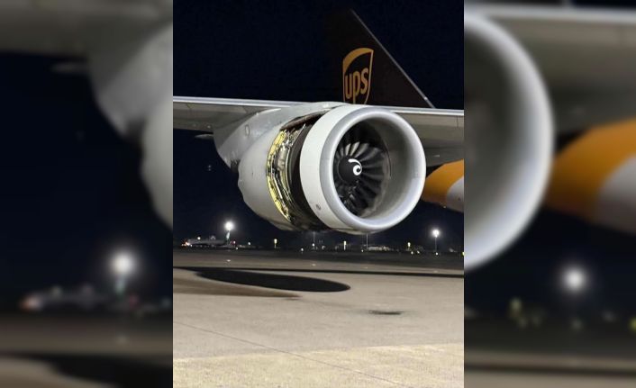 Tayvan’da havaalanına iniş yapan kargo uçağının motoru piste sürttü